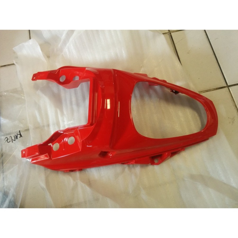 Cover Lampu Belakang Merah Cabe – Honda Scoopy Karbu - 83750KYT940WRD