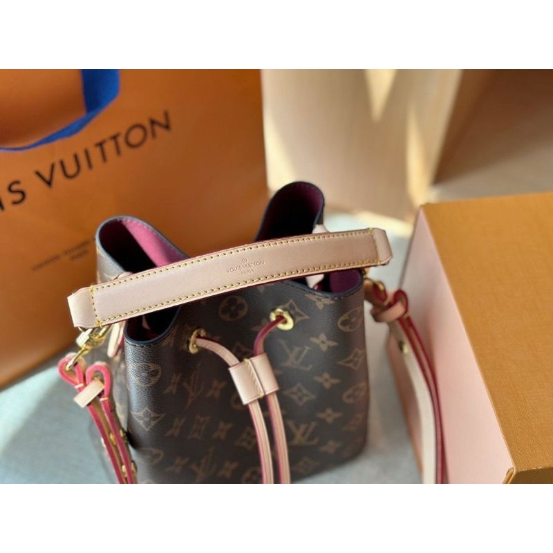 Tas Fashion L* Neo Noe BB