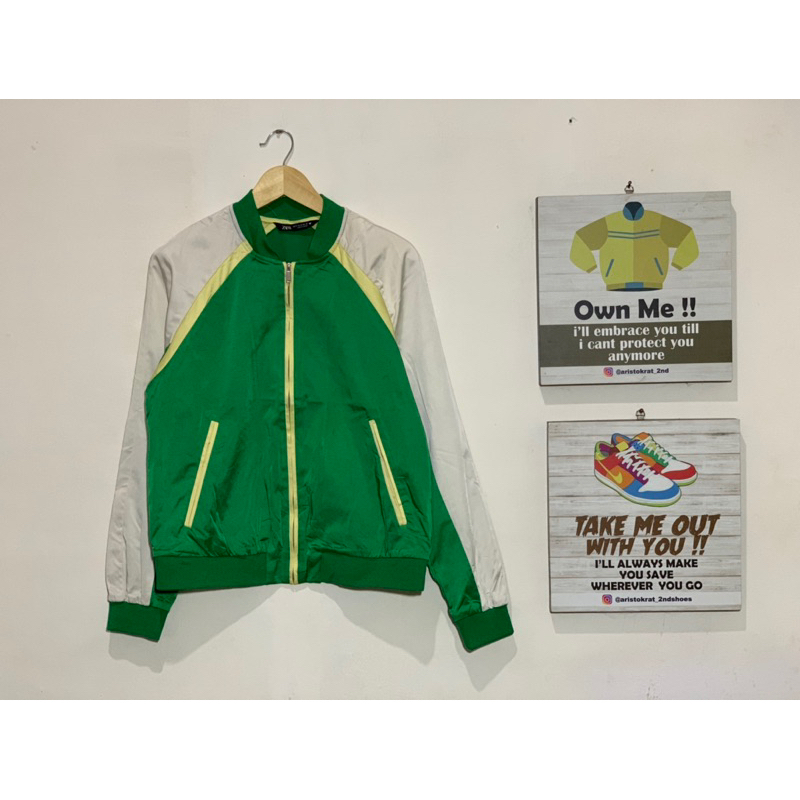varsity zara second bekas hijau putih white green