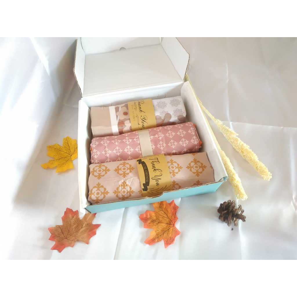 hampers kerudung hijab segi empat 3 motif