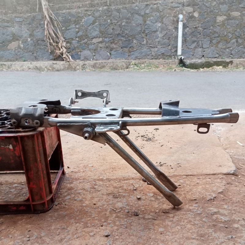 buntutan ekoran gl100 full set handmade