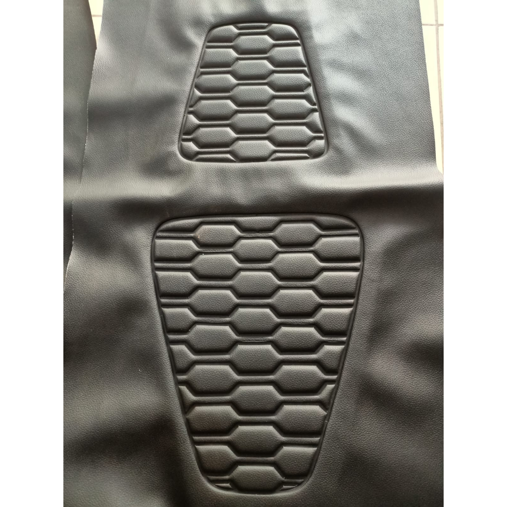 KAIN JOK-COVER JOK-SARUNG JOK MOTOR TEBAL POLOS HITAM ZEUS ORIGINAL100,%