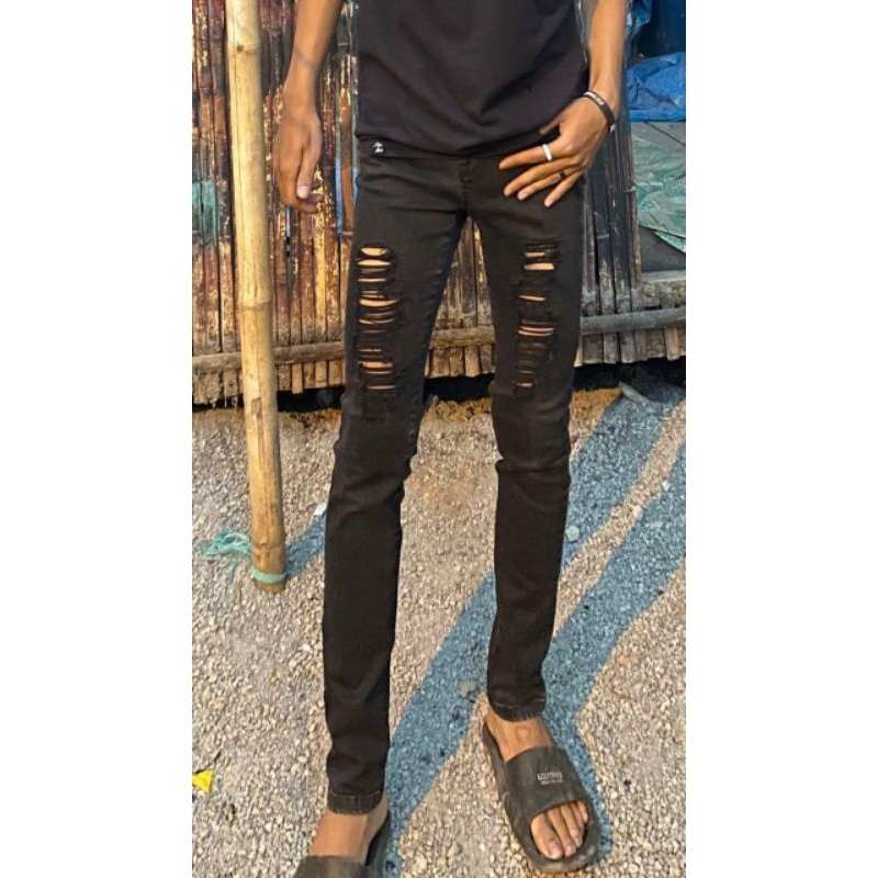 Celana Ripped Jeans Egoist Black