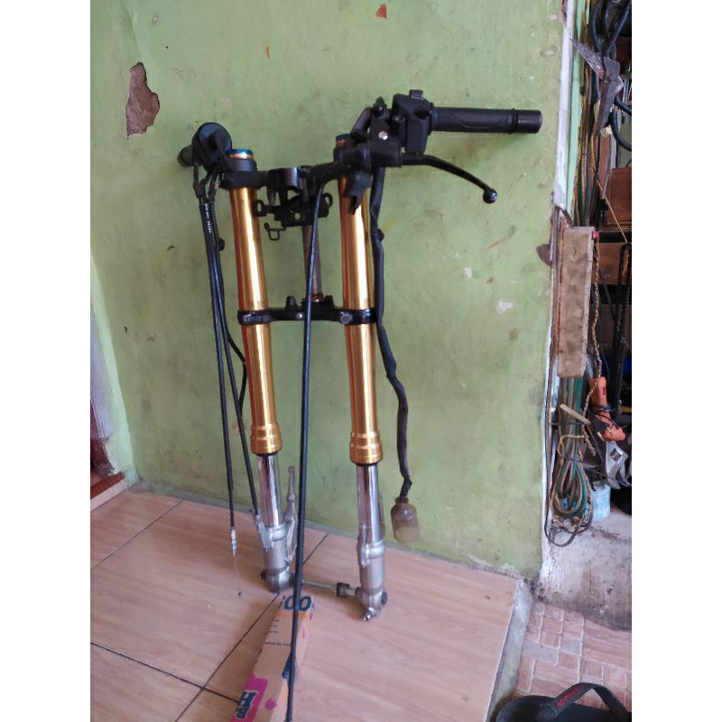 USD UP SET DOWN SOK DEPAN CBR 150 K45R PNP CBR 150 K45G K45N ORIGINAL