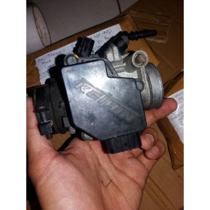 Trotle body /tb cb 150 r old