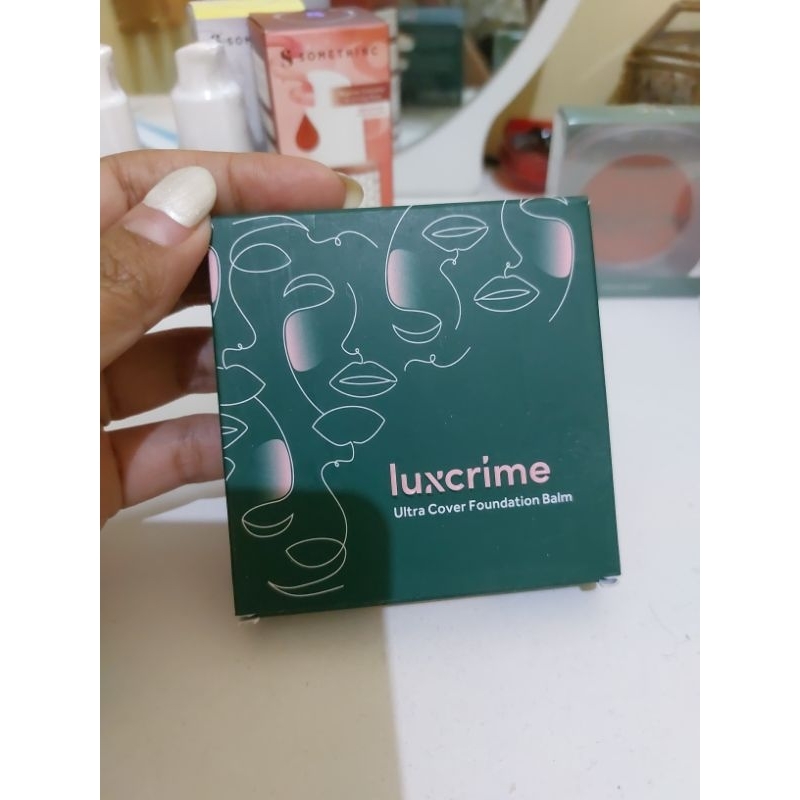luxcrime foundation  balm