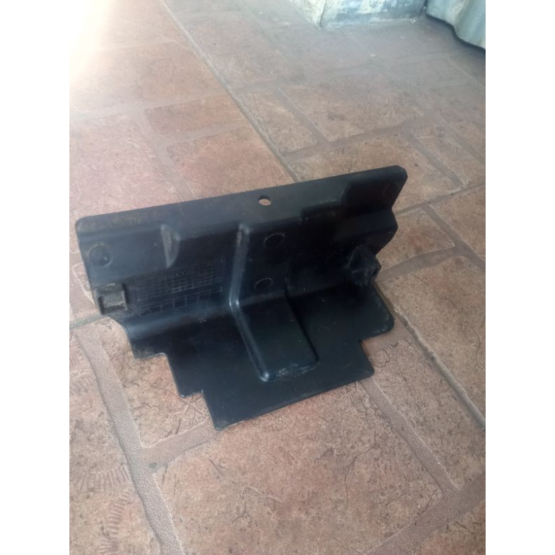 cover tutup aki Honda Revo lama Karbu original