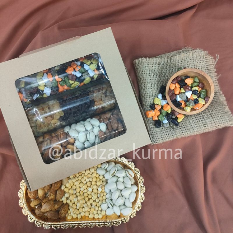 

Paket Lengkap Hampers Almond,Pistachio,Kismis & Coklat kerikil [ Paket Hemat Lengkap Murah]