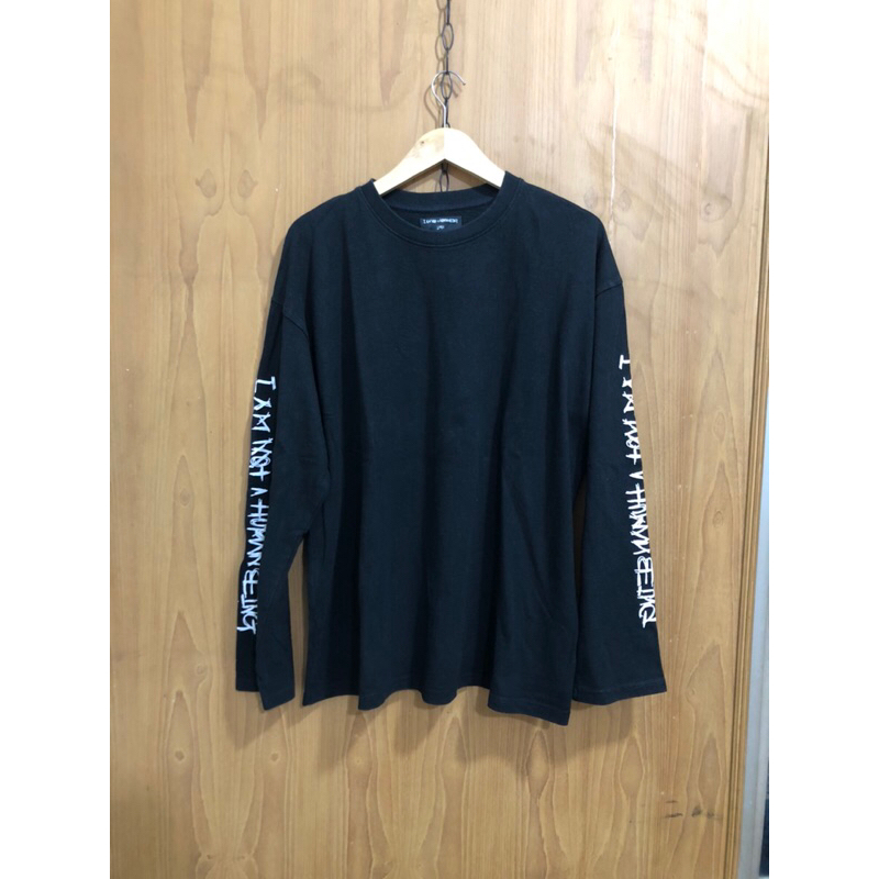 Kaos lengan panjang Iam not human being