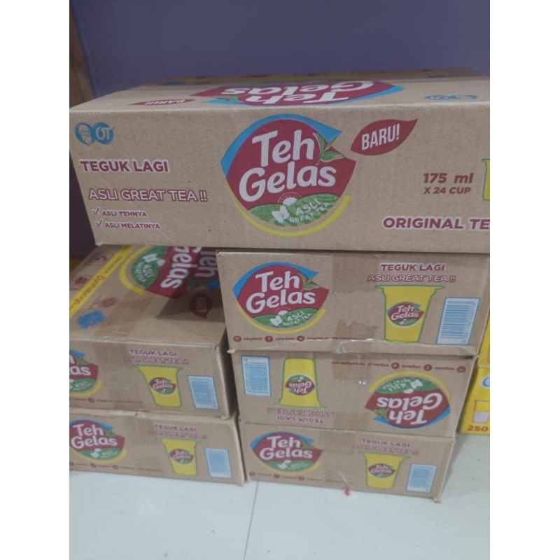 

teh gelas 1 dus isi 24pcs