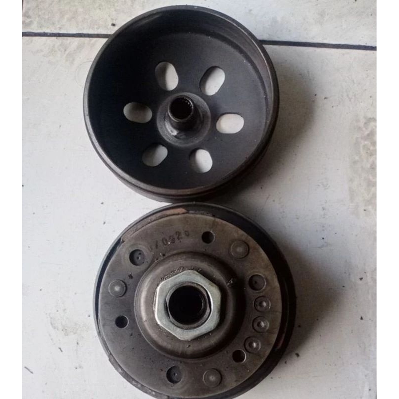 Puli Pulley Poli ganda belakang vario 110 karbu vario techno 110 Karburator original