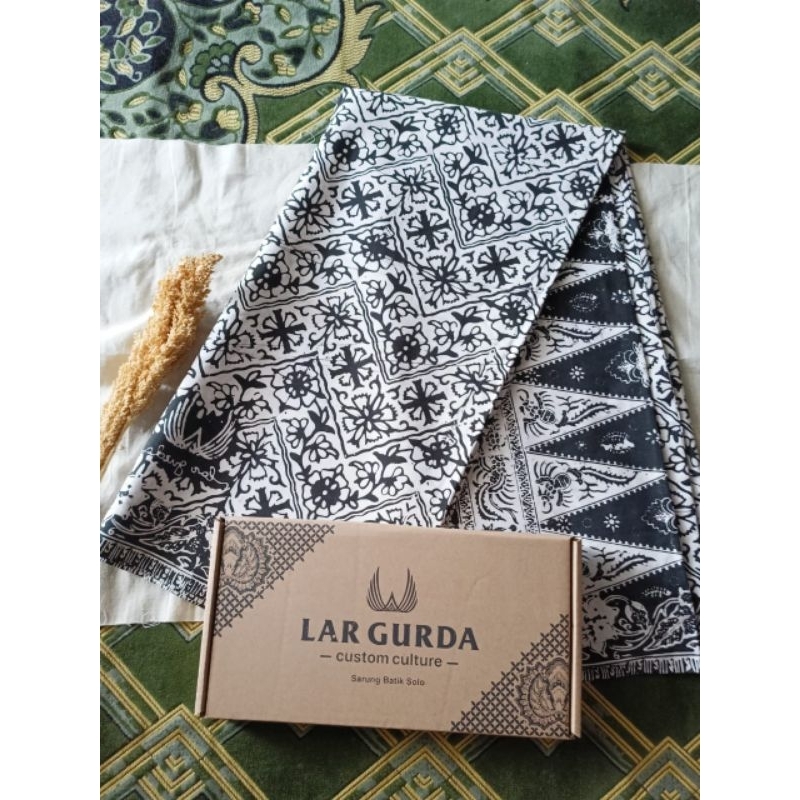 Sarung batik Lar Gurda Kelengan Series Original Lar Gurda