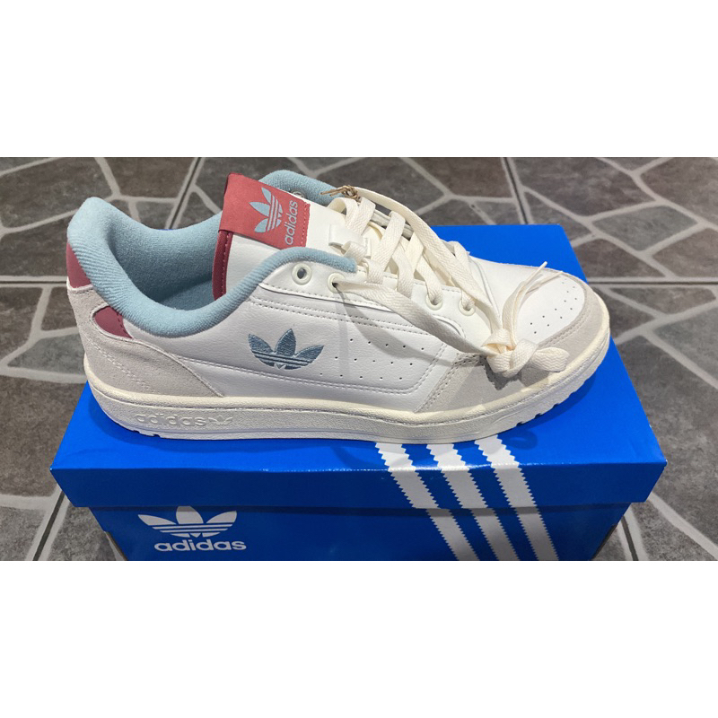 ADIDAS NY 90