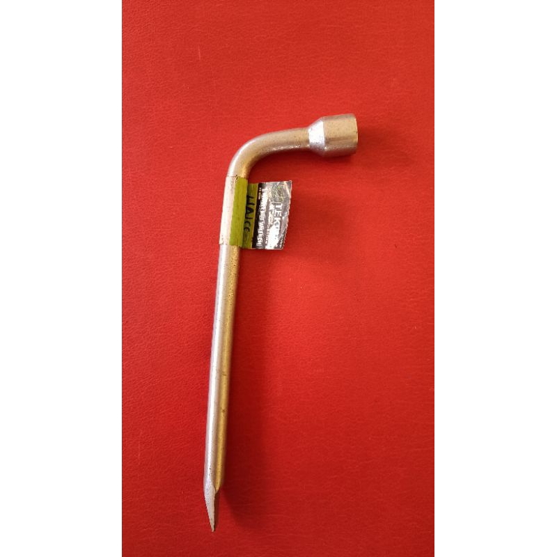 Kunci Roda Mobil Tekiro