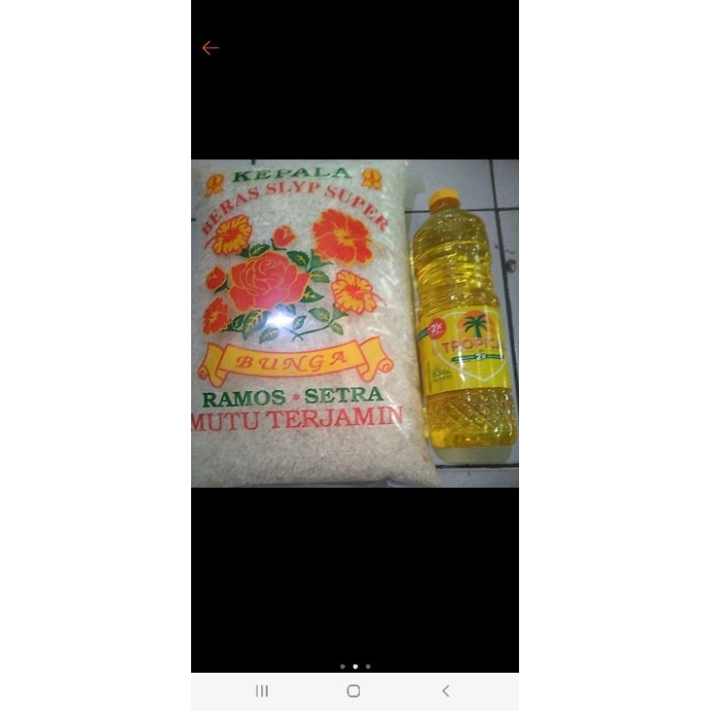 

jual beras 5 liter + minyak goreng 1 pcs tergantung persediaan