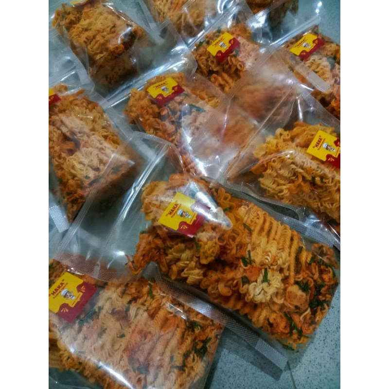 

MIE PEDES DAUN JERUK SUPER JUMBO