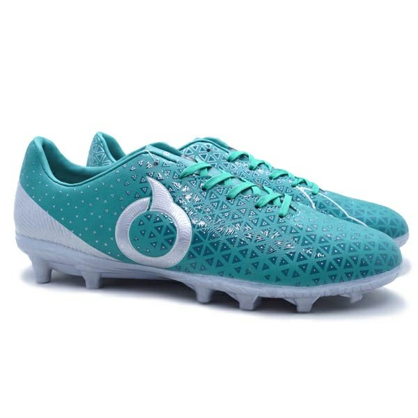 SEPATU BOLA ORTUSEIGHT MEDIANS FG