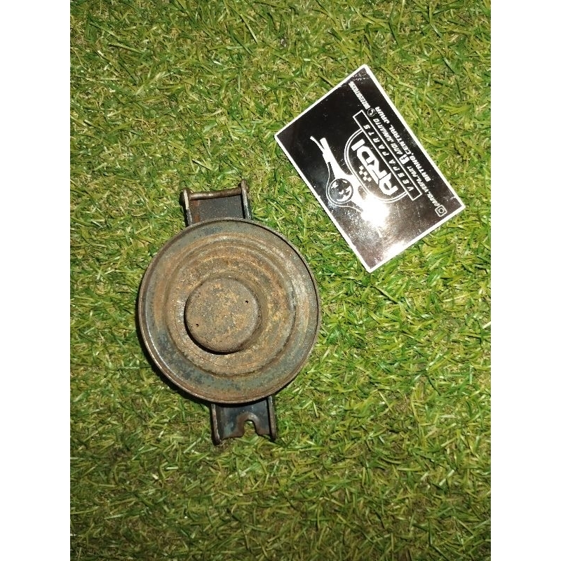 tutup tangki vespa sprint / super / px old original