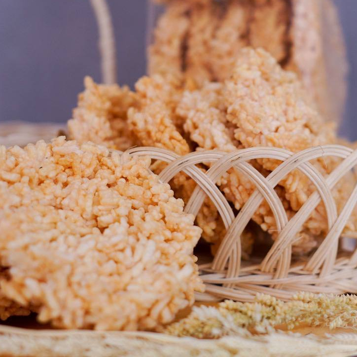 

Rangginang 500 gr Mabiean Snack Makanan Ringan Cemilan Makanan Kiloan Oleh-oleh Tasik