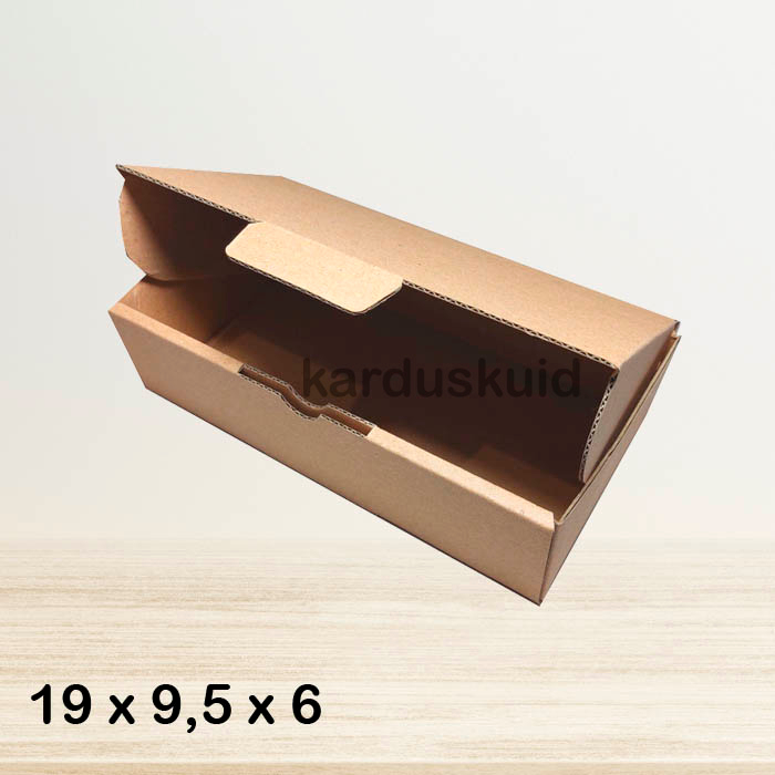 

Kardus 19 x 9,5 x 6 cm die cut tipe E Flute K150 box kotak karton packing