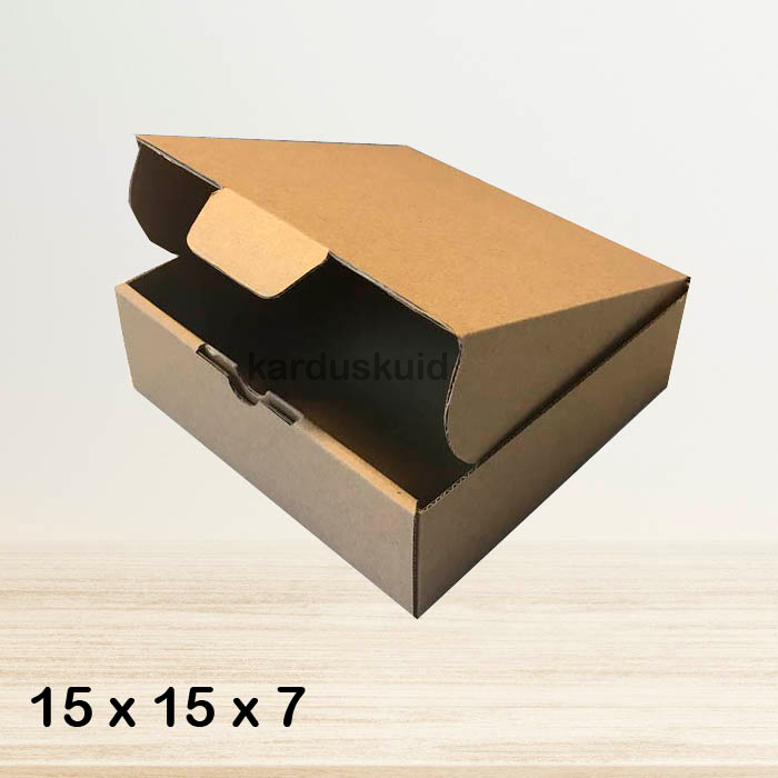 

Kardus 15 x 15 x 7 cm die cut tipe E Flute K150 box kotak karton packing