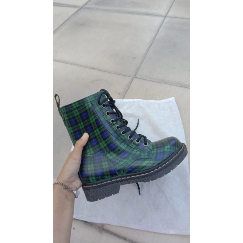 DR.MARTENS DOCMART DRENCH TARTAN SECOND