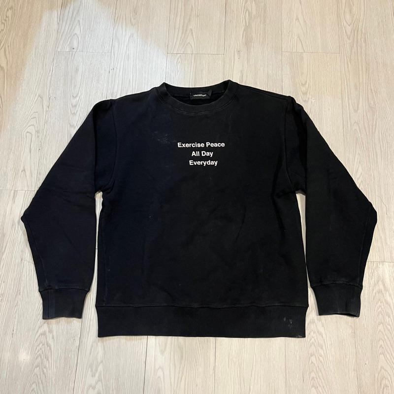 UH CREWNECK BLACK