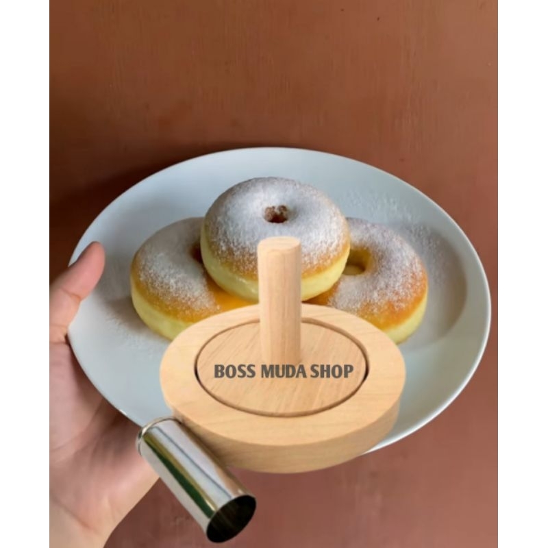 1 set cetakan donat kayu + ring kayu / pembatas adonan + penekan + pembolong adonan stainless