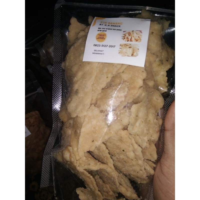 

Kue Bawang