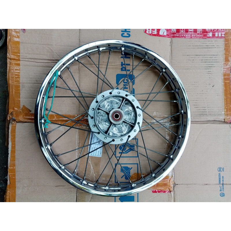 velg bagian belakang absolute revo, Supra 125,supra fit new,