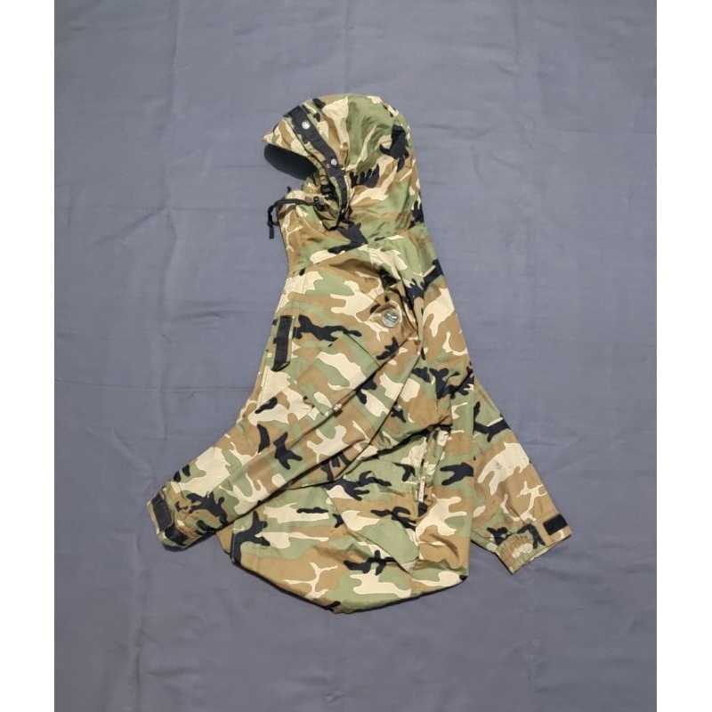 JAKET ECWCS CAMO