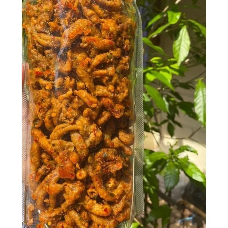 

Usus Krispi/ keripik usus 100 Gram / 100Gram usus Crispy bumbu pedas daun jeruk