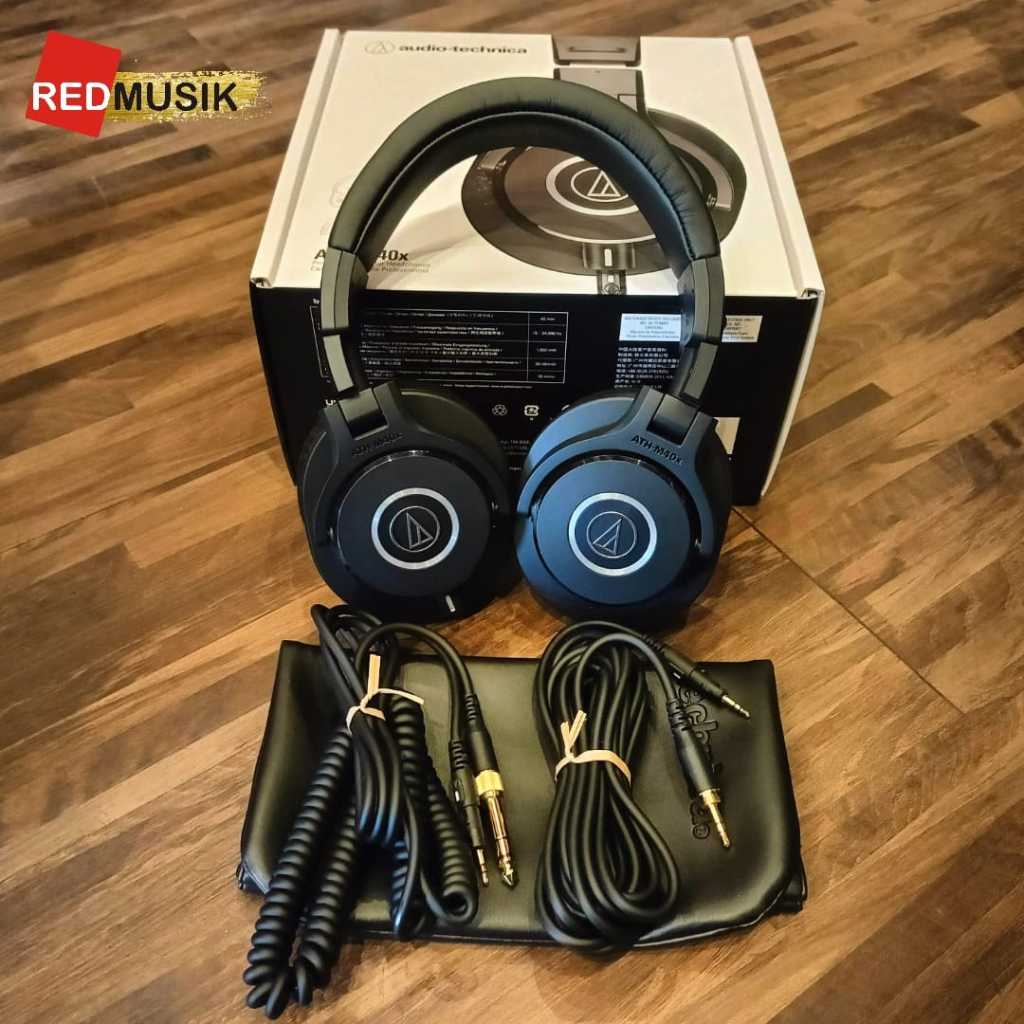 Headphones Audio Technica ATH M40X headohone ATH-M40X