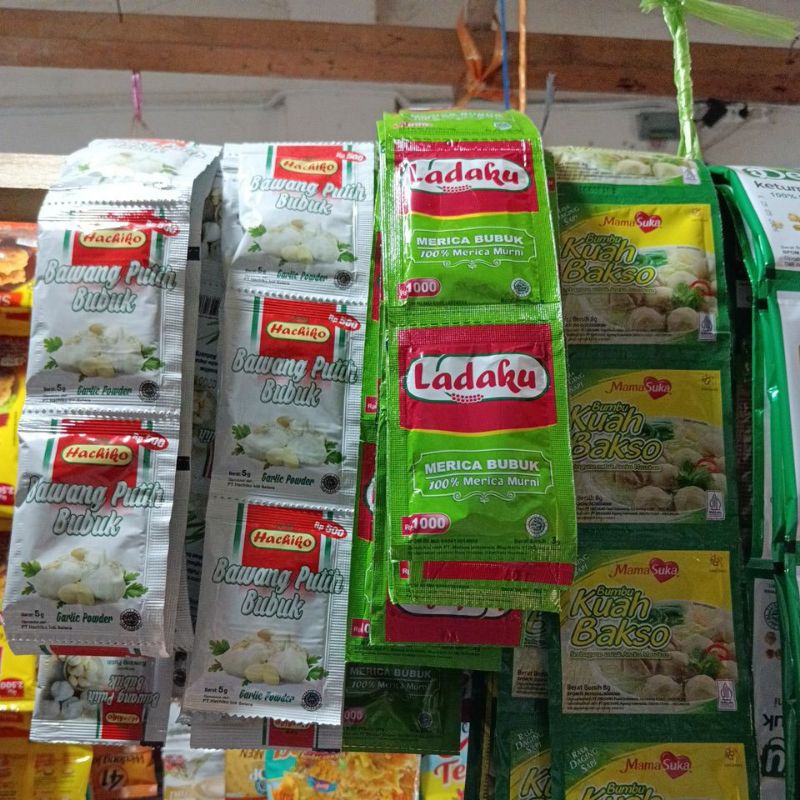 

Bumbu masak bawang putih / ladaku / kuah bakso / desaku ketumbar kunyit bubuk / marinasi / saori