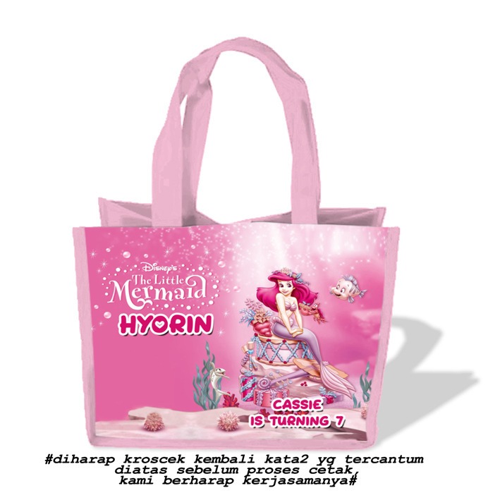 

Tas Goodiebag Custom All Acara Plus Tambah Beda Nama Anak-anak Per Tas nya