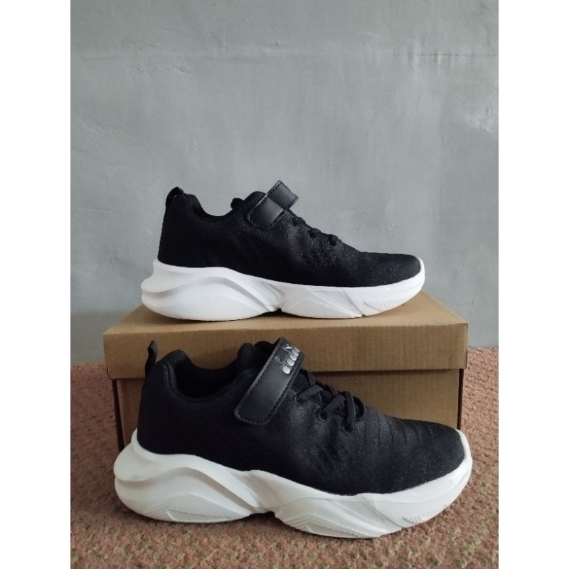 Sepatu Anak Diadora GEGE JR/DIACX23041 Original
