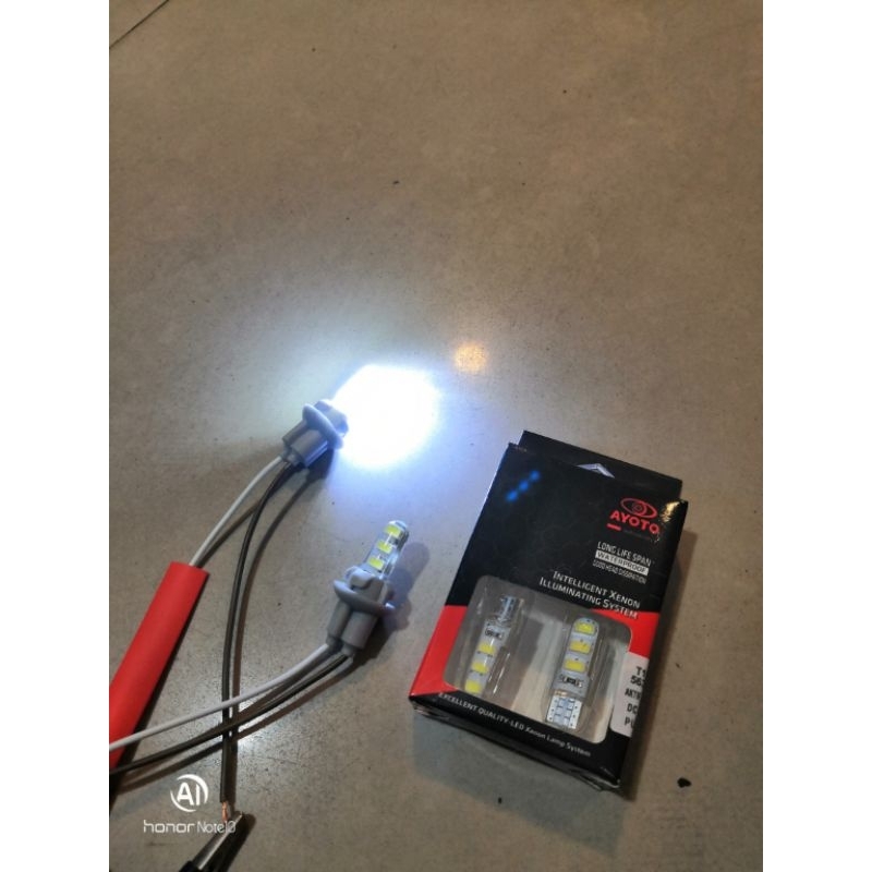 Lampu Led T10  jeli senja sein sen lampu colok Led T10  merah putih biru