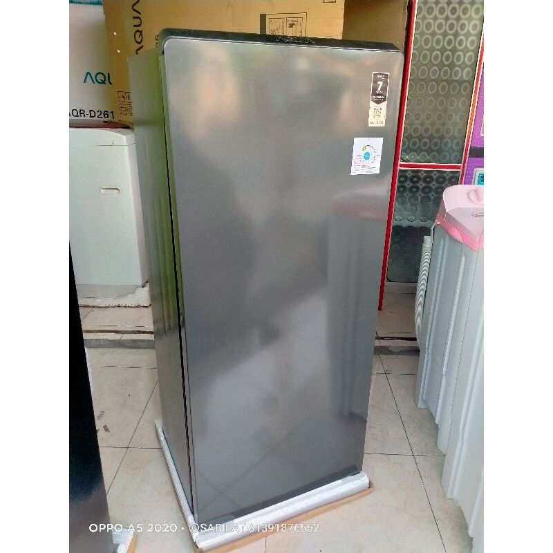 kulkas aqua japan AQRD 225