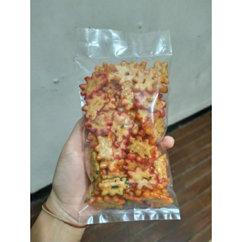 

Kerupuk Bintang Bantet gurih kriuk
