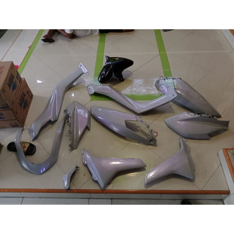 bahan repaint body nmax old full set