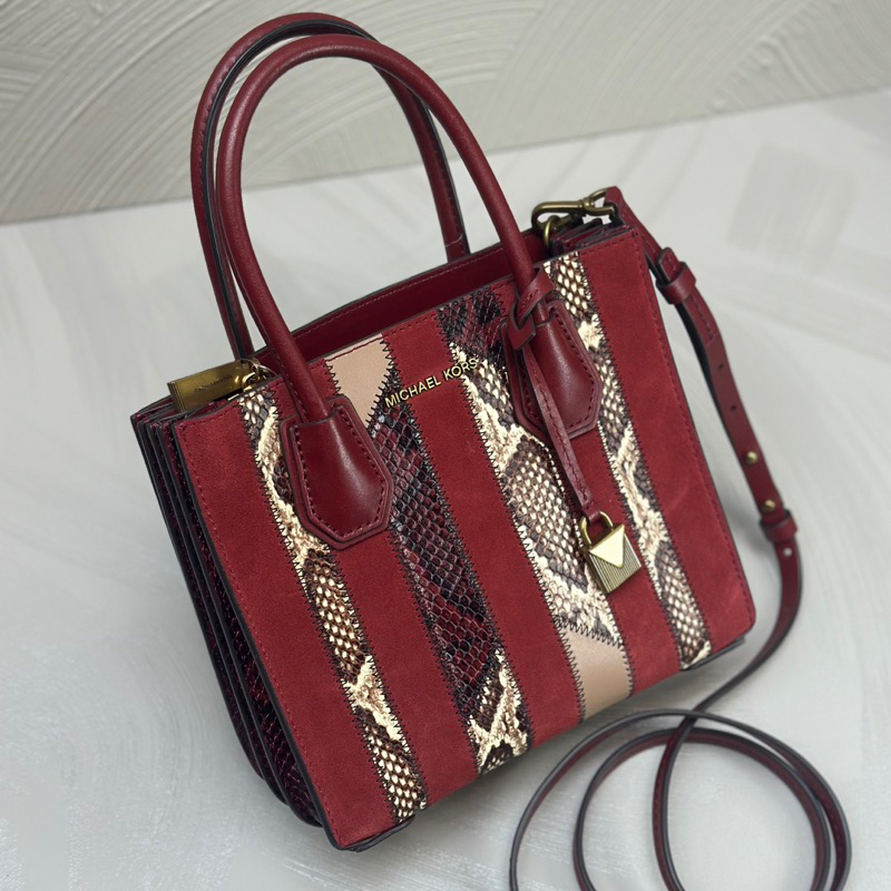 Original Michael Kors Mercer Medium Accordion Messenger Satchel Bag