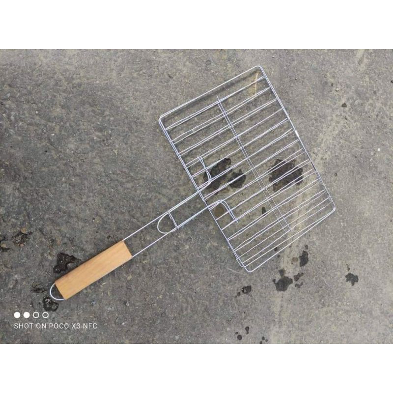 Panggangan ikan terlaris