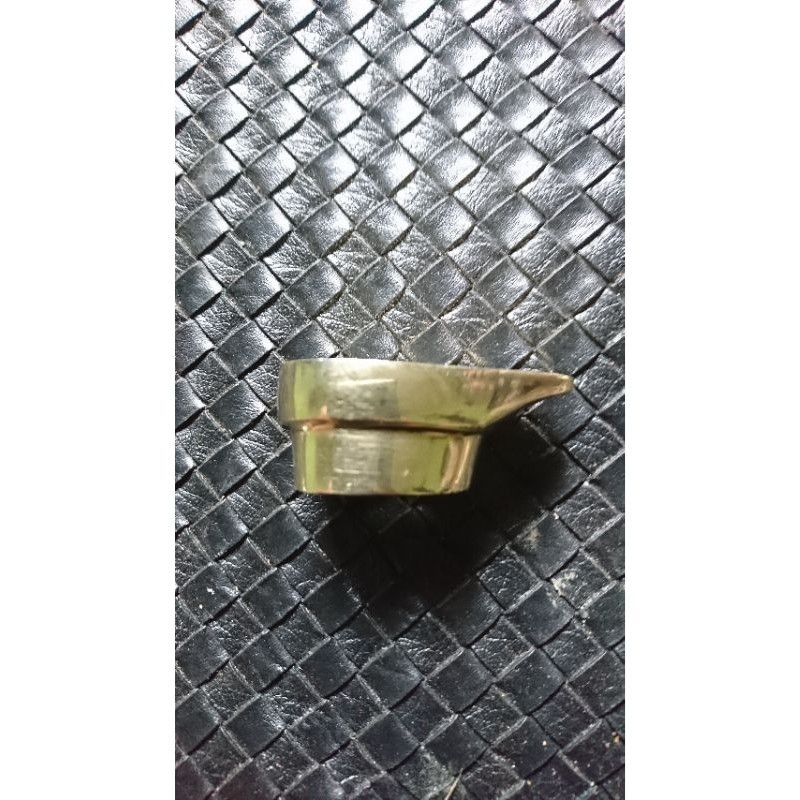 Slut ring handle pisau/gk kuningan