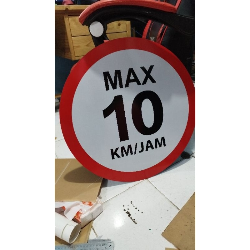 

PLAT RAMBU SIGN KECEPATAN MAXIMAL 10,20KM DIAMETER 60CM
