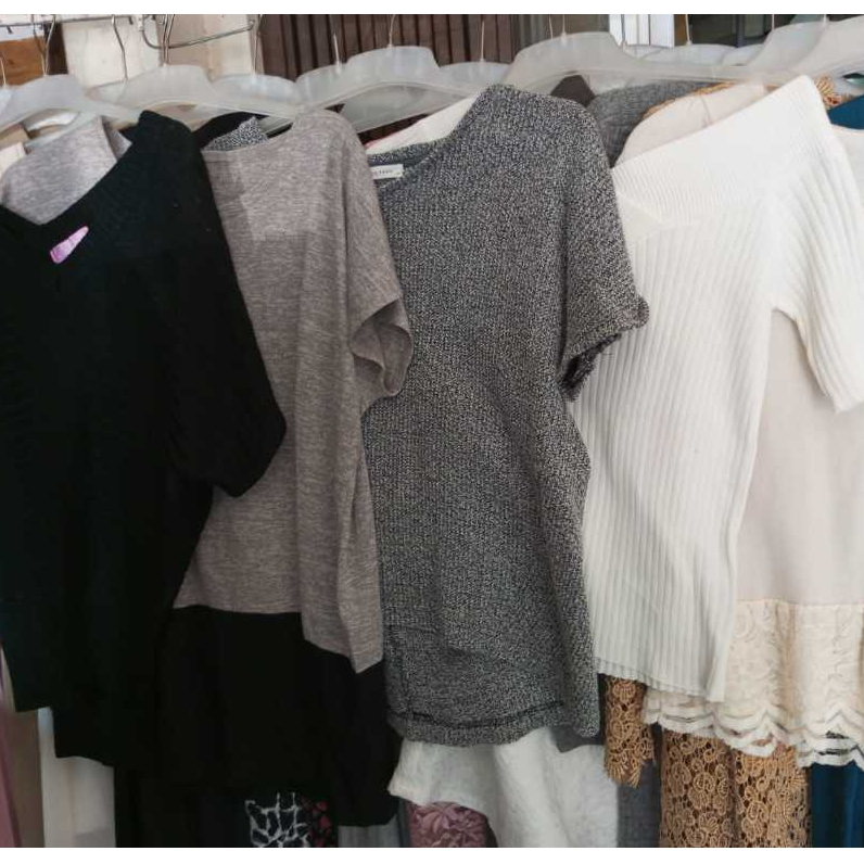 BAJU WANITA ATASAN GROSIR HARGA KODIAN ( 1 KODI 20 PCS )