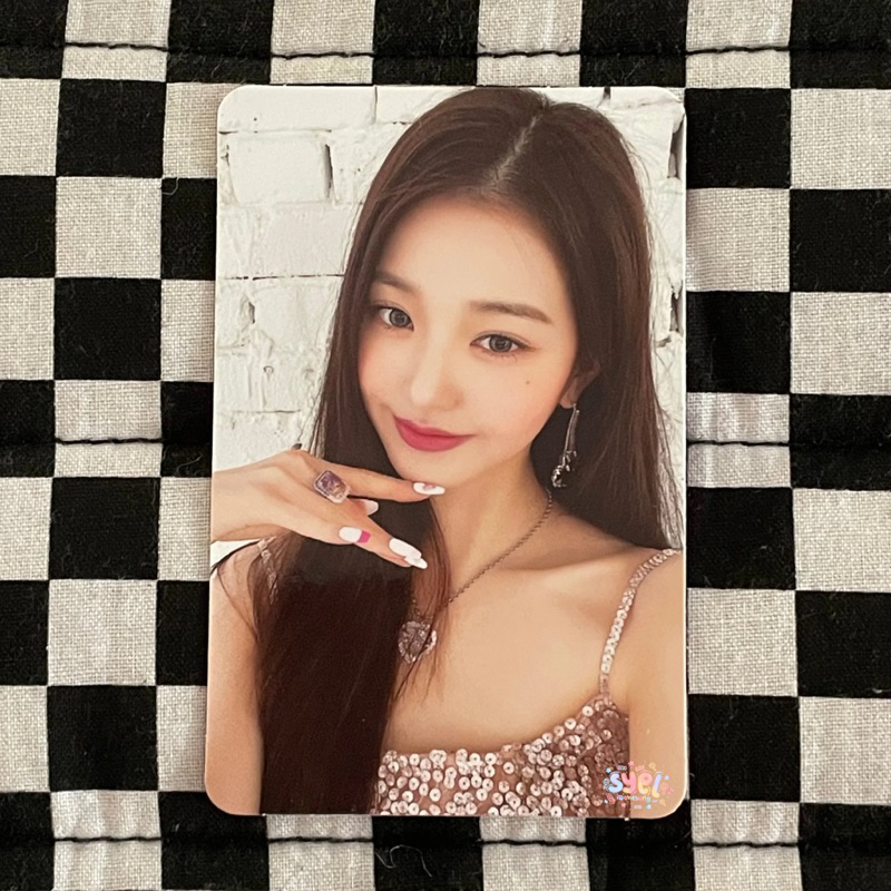 WONYOUNG LOVE DIVE LODI VER 3 PINK PHOTOCARD