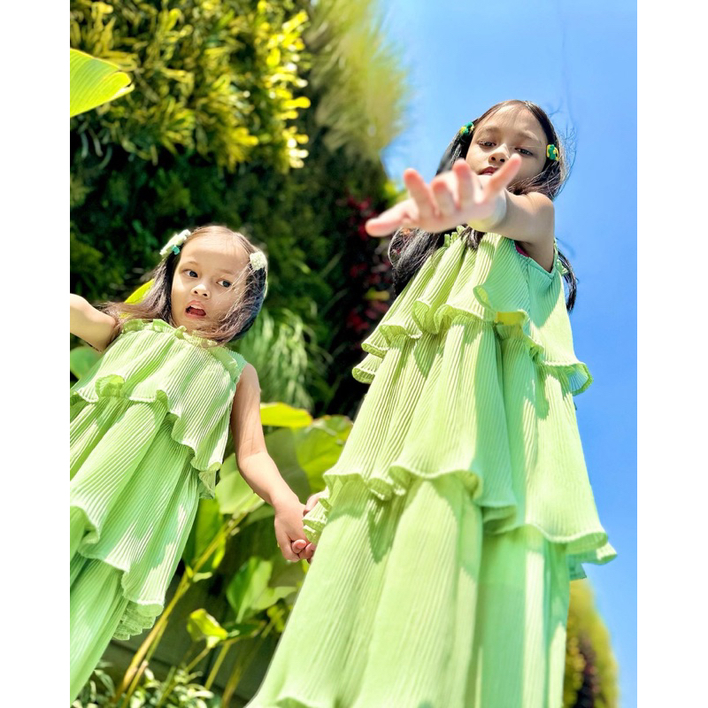 Kopuka Kids - Helena sage dress plisket anak perempuan mewah baju pleats anak perempuan dress pleats