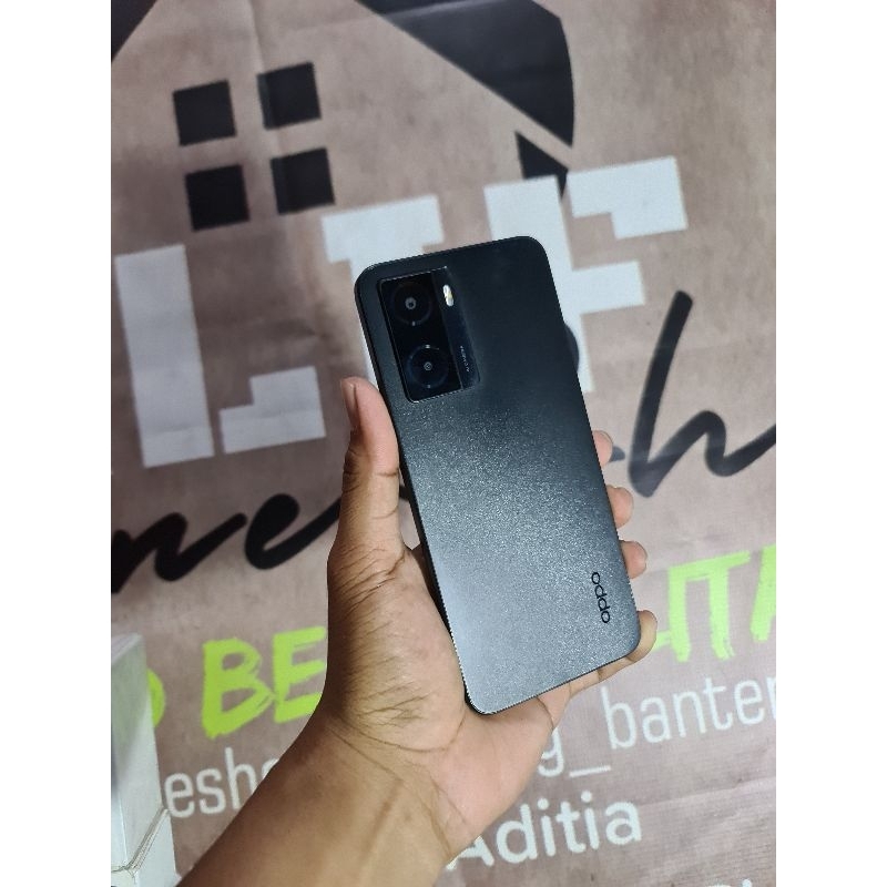 Oppo A57 4/64 Second resmi