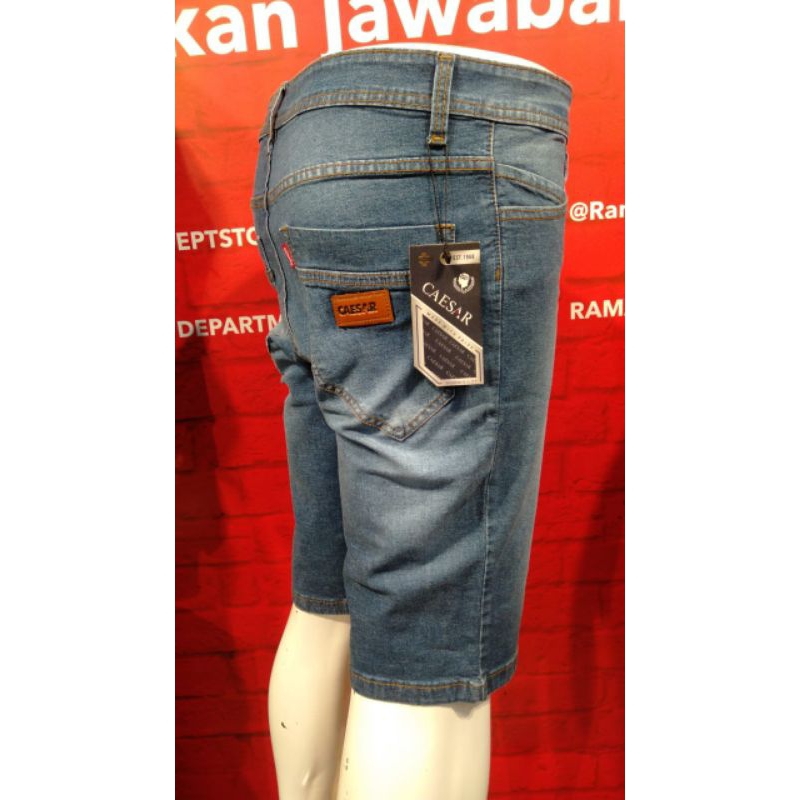 CELANA JEANS PENDEK CAESAR