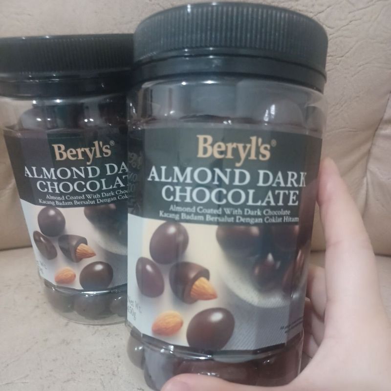 

Beryls / Beryl's Almond Dark Chocolate Jar 400 Gr